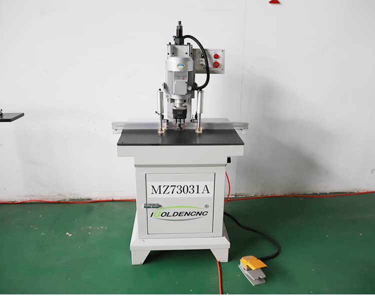 Bản lề cửa khoan