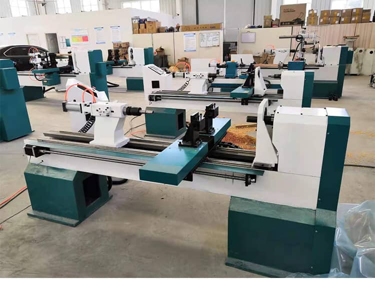 B&aacute;n m&aacute;y tiện gỗ