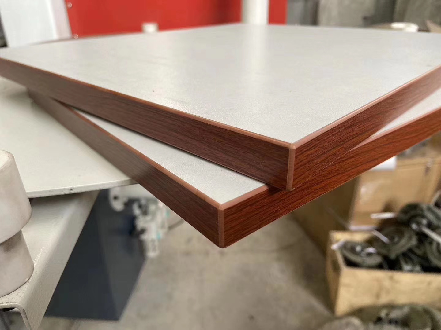 m&aacute;y băng băng cạnh