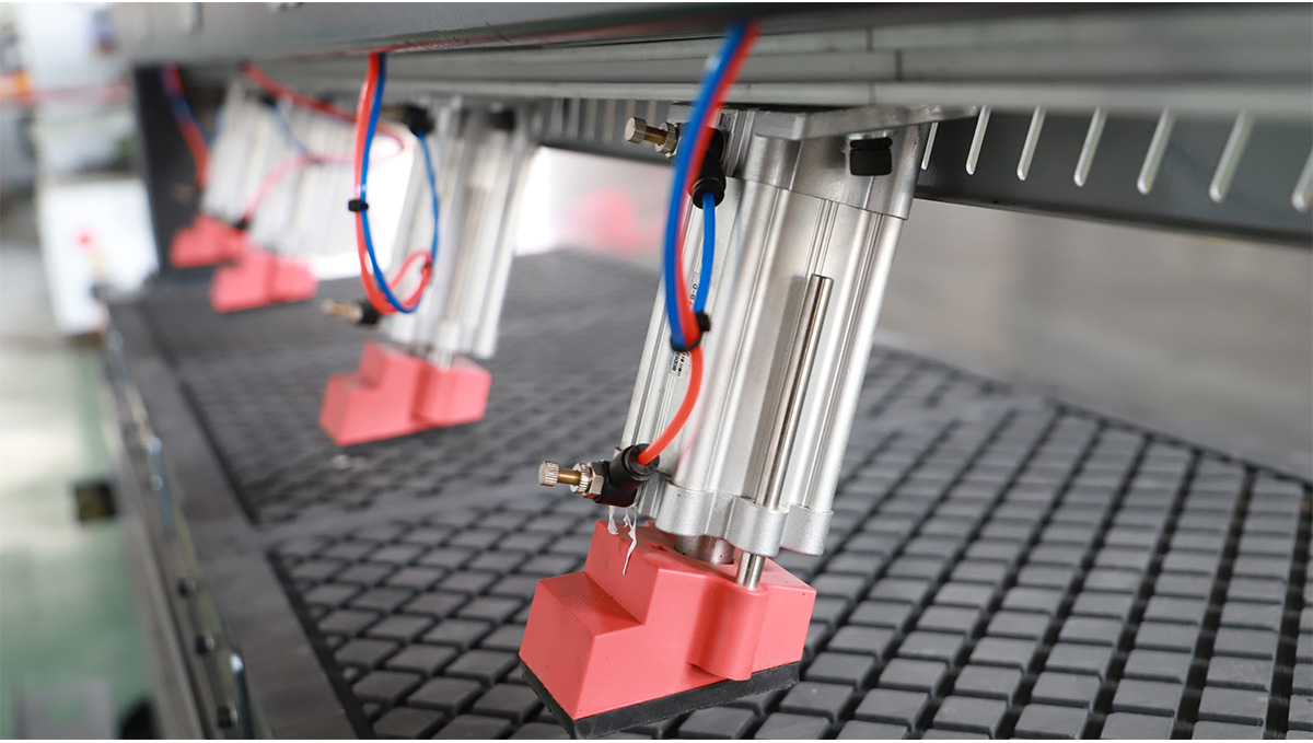 M&aacute;y khoan định vị hồng ngoại