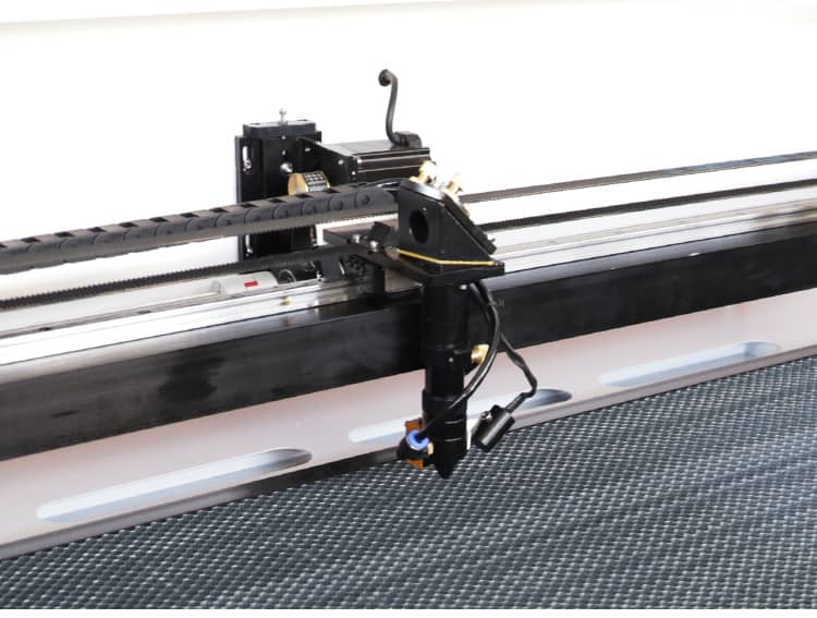 M&aacute;y laser CO2