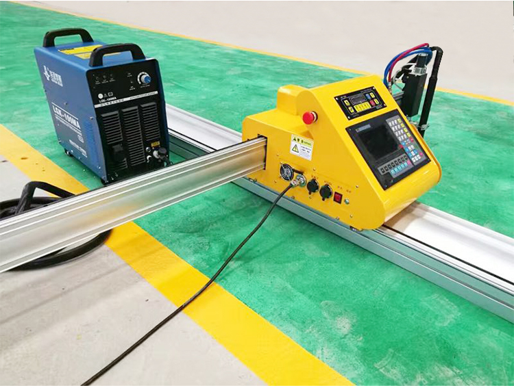 Gi&aacute; cắt cnc cầm tay cnc plasma