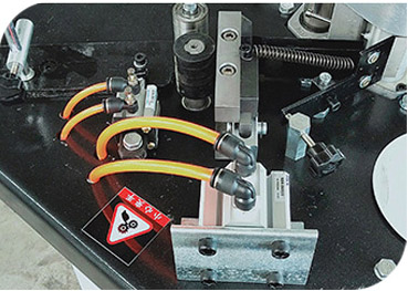 Double xi lanh tự động nạp băng