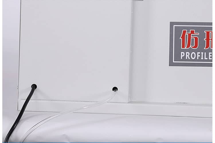 Đầu nối nguồn