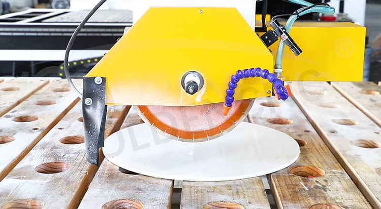 Saw cầu tự động