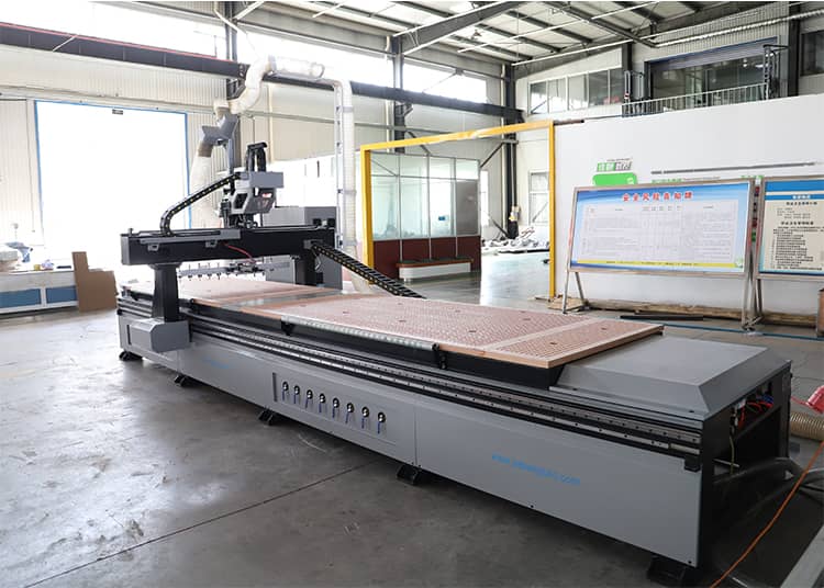 M&aacute;y cắt gỗ d&aacute;n CNC Gi&aacute;