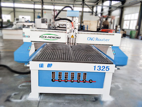 M&aacute;y khắc gỗ